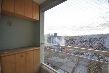Sacada da sala de apartamento para alugar com 2 quartos, 52m² em Vila Mazzei, São Paulo