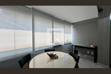 Varanda de kitnet/studio à venda com 1 quarto, 28m² em Vila Mariana, São Paulo