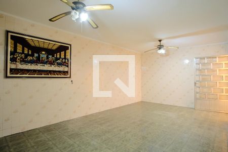 Sala 1 de casa para alugar com 2 quartos, 250m² em Vila Fernandes, São Paulo