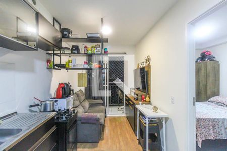 Sala de apartamento para alugar com 1 quarto, 28m² em Vila Tolstoi, São Paulo