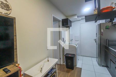 Sala de apartamento para alugar com 1 quarto, 28m² em Vila Tolstoi, São Paulo