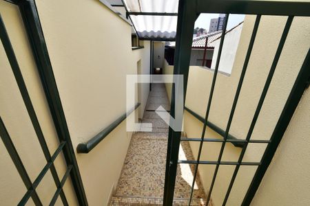 Casa à venda com 427m², 5 quartos e 2 vagasCorredor de Serviço