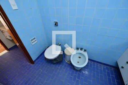 Casa à venda com 427m², 5 quartos e 2 vagasBanheiro