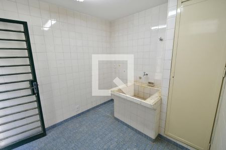 Casa à venda com 427m², 5 quartos e 2 vagasÁrea de Serviço