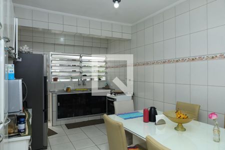 Casa à venda com 125m², 3 quartos e 2 vagasCozinha