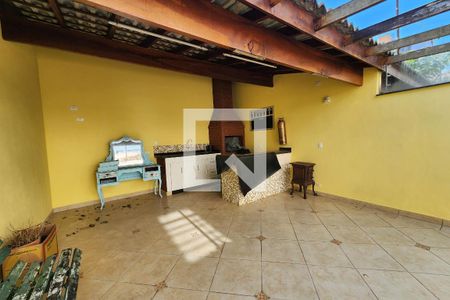 Casa à venda com 226m², 3 quartos e 3 vagas Casa à venda com 226m², 3 quartos e 3 vagasÁrea Gourmet