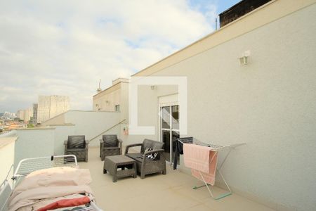 Casa de condomínio para alugar com 230m², 4 quartos e 3 vagasTerraço