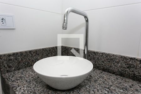 Apartamento para alugar com 38m², 2 quartos e sem vagaBanheiro