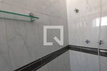 Casa à venda com 615m², 6 quartos e 6 vagas Casa à venda com 615m², 6 quartos e 6 vagasBanheiro Suíte 2