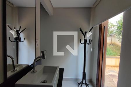 Casa à venda com 615m², 6 quartos e 6 vagas Casa à venda com 615m², 6 quartos e 6 vagasBanheiro Suíte 5