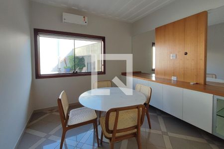 Casa à venda com 615m², 6 quartos e 6 vagas Casa à venda com 615m², 6 quartos e 6 vagasCopa