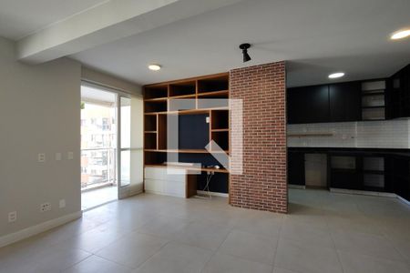 Sala de apartamento para alugar com 1 quarto, 67m² em Barra Olímpica, Rio de Janeiro