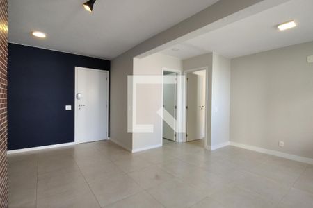 Sala de apartamento para alugar com 1 quarto, 67m² em Barra Olímpica, Rio de Janeiro
