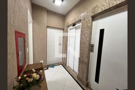 Apartamento à venda com 155m², 3 quartos e 2 vagasHall exclusivo do imovel