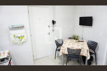Apartamento à venda com 155m², 3 quartos e 2 vagasCozinha