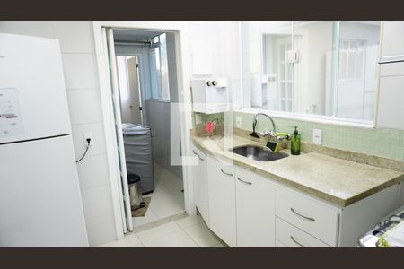 Apartamento à venda com 155m², 3 quartos e 2 vagasCozinha