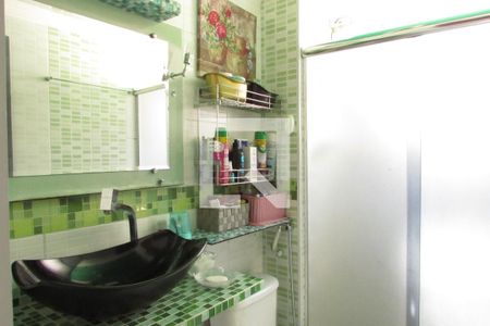 Apartamento à venda com 57m², 2 quartos e 1 vagaBanheiro