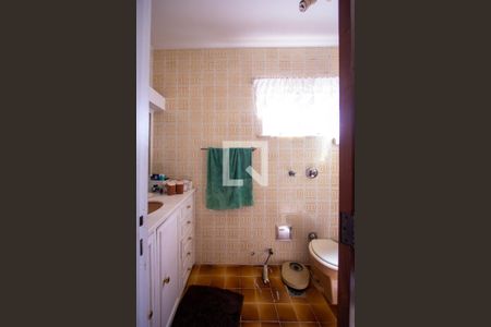 Apartamento à venda com 240m², 3 quartos e 2 vagas Apartamento à venda com 240m², 3 quartos e 2 vagasBanheiro da Suíte