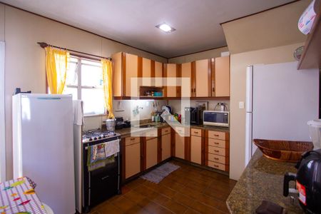 Apartamento à venda com 240m², 3 quartos e 2 vagas Apartamento à venda com 240m², 3 quartos e 2 vagasCozinha