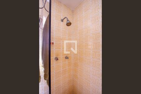 Apartamento à venda com 240m², 3 quartos e 2 vagas Apartamento à venda com 240m², 3 quartos e 2 vagasBanheiro da Suíte