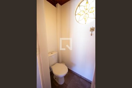 Apartamento à venda com 240m², 3 quartos e 2 vagas Apartamento à venda com 240m², 3 quartos e 2 vagasLavabo