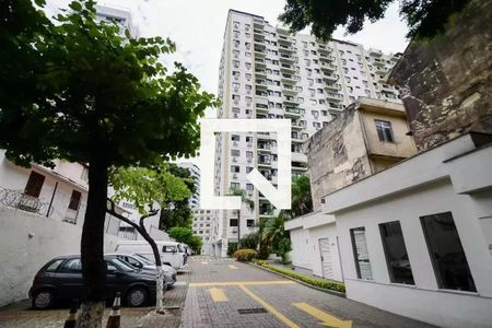 Apartamento à venda com 58m², 2 quartos e 1 vagaFachada