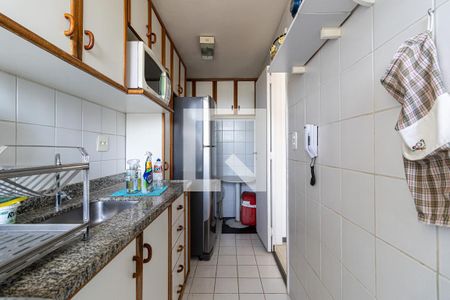 Apartamento à venda com 58m², 2 quartos e 1 vagaCozinha