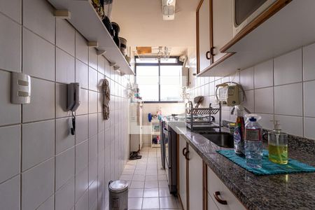 Apartamento à venda com 58m², 2 quartos e 1 vagaCozinha