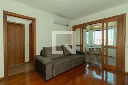 Sala de apartamento para alugar com 1 quarto, 55m² em Cristo Redentor, Porto Alegre