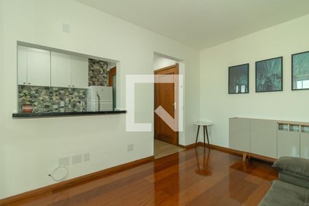 Sala de apartamento para alugar com 1 quarto, 55m² em Cristo Redentor, Porto Alegre