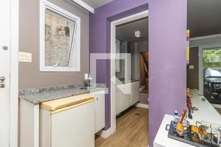 Casa à venda com 259m², 2 quartos e 1 vaga