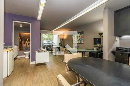 Casa à venda com 259m², 2 quartos e 1 vaga