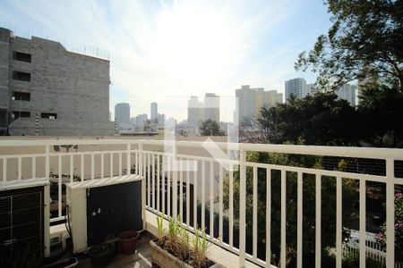 Apartamento à venda com 150m², 2 quartos e 3 vagasVaranda