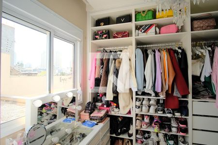 Apartamento à venda com 150m², 2 quartos e 3 vagasCloset da suíte