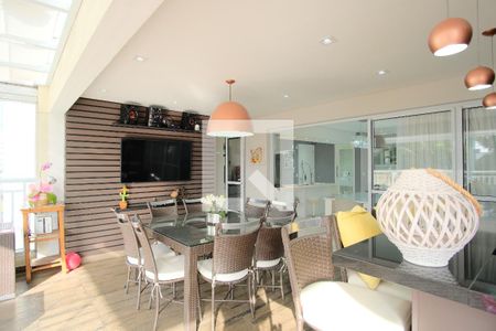 Apartamento à venda com 150m², 2 quartos e 3 vagasVaranda