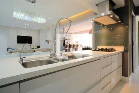 Apartamento à venda com 150m², 2 quartos e 3 vagasCozinha