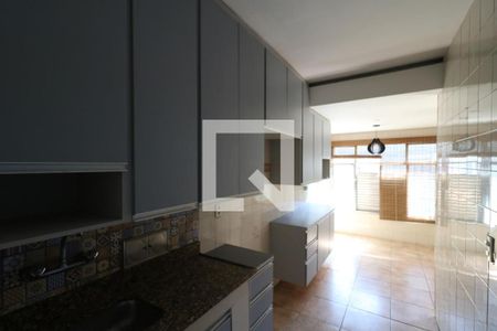 Casa à venda com 190m², 3 quartos e 2 vagasCozinha