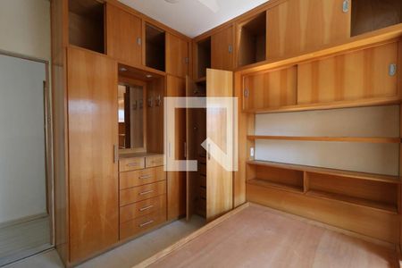 Casa à venda com 190m², 3 quartos e 2 vagasQuarto 3