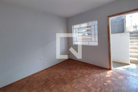 Casa à venda com 340m², 5 quartos e 3 vagas Casa à venda com 340m², 5 quartos e 3 vagasEdícula - Sala