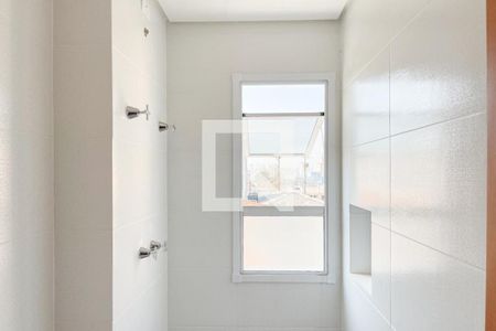 Apartamento à venda com 54m², 2 quartos e 1 vaga Apartamento à venda com 54m², 2 quartos e 1 vagaBanheiro Social