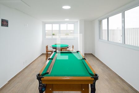 Apartamento à venda com 54m², 2 quartos e 1 vaga Apartamento à venda com 54m², 2 quartos e 1 vagaÁrea comum - Salão de Jogos