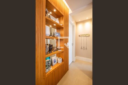 Detalhe da Sala de TV de apartamento para alugar com 2 quartos, 77m² em Centro, Osasco