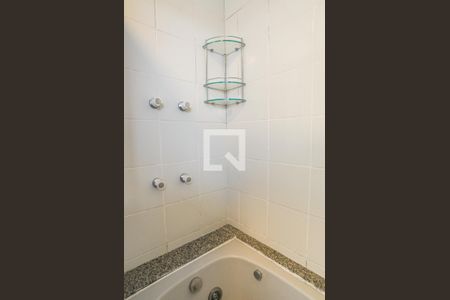 Apartamento à venda com 126m², 3 quartos e 2 vagasBanheiro da Suíte