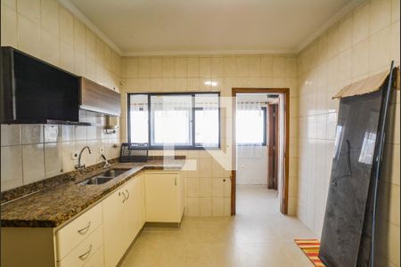 Apartamento à venda com 126m², 3 quartos e 2 vagasCozinha