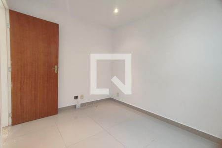 Casa de condomínio à venda com 100m², 3 quartos e 2 vagas Casa de condomínio à venda com 100m², 3 quartos e 2 vagas2º Pav - Quarto 1