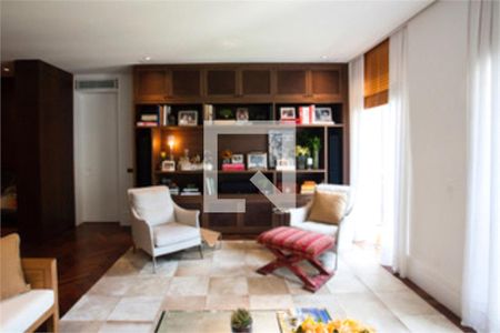 Apartamento à venda com 2 quartos, 196m² em Jardim Leonor, São Paulo