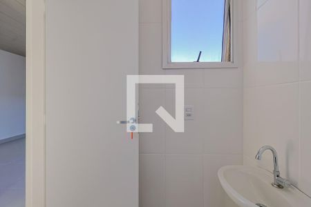 Apartamento à venda com 53m², 2 quartos e 1 vaga Apartamento à venda com 53m², 2 quartos e 1 vagaBanheiro