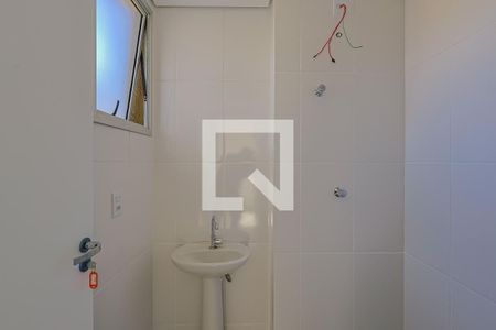 Apartamento à venda com 53m², 2 quartos e 1 vaga Apartamento à venda com 53m², 2 quartos e 1 vagaBanheiro