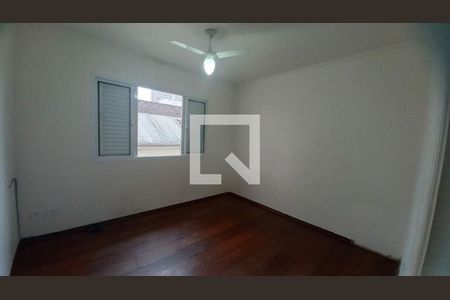 Casa à venda com 240m², 3 quartos e 3 vagas