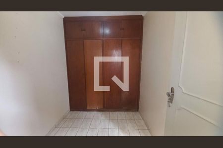 Casa à venda com 240m², 3 quartos e 3 vagas